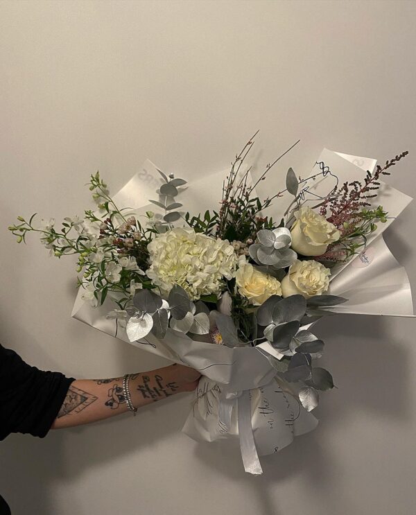 Buchet de oferit la cununie - imagine 3