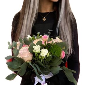 Eleganta Rozului